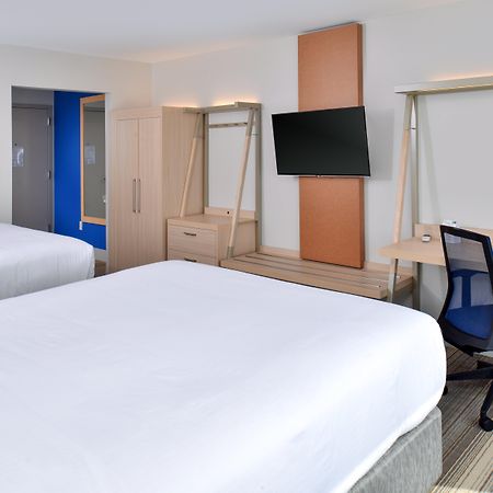 Holiday Inn Express & Suites - Brighton South - Us 23 By Ihg Zewnętrze zdjęcie